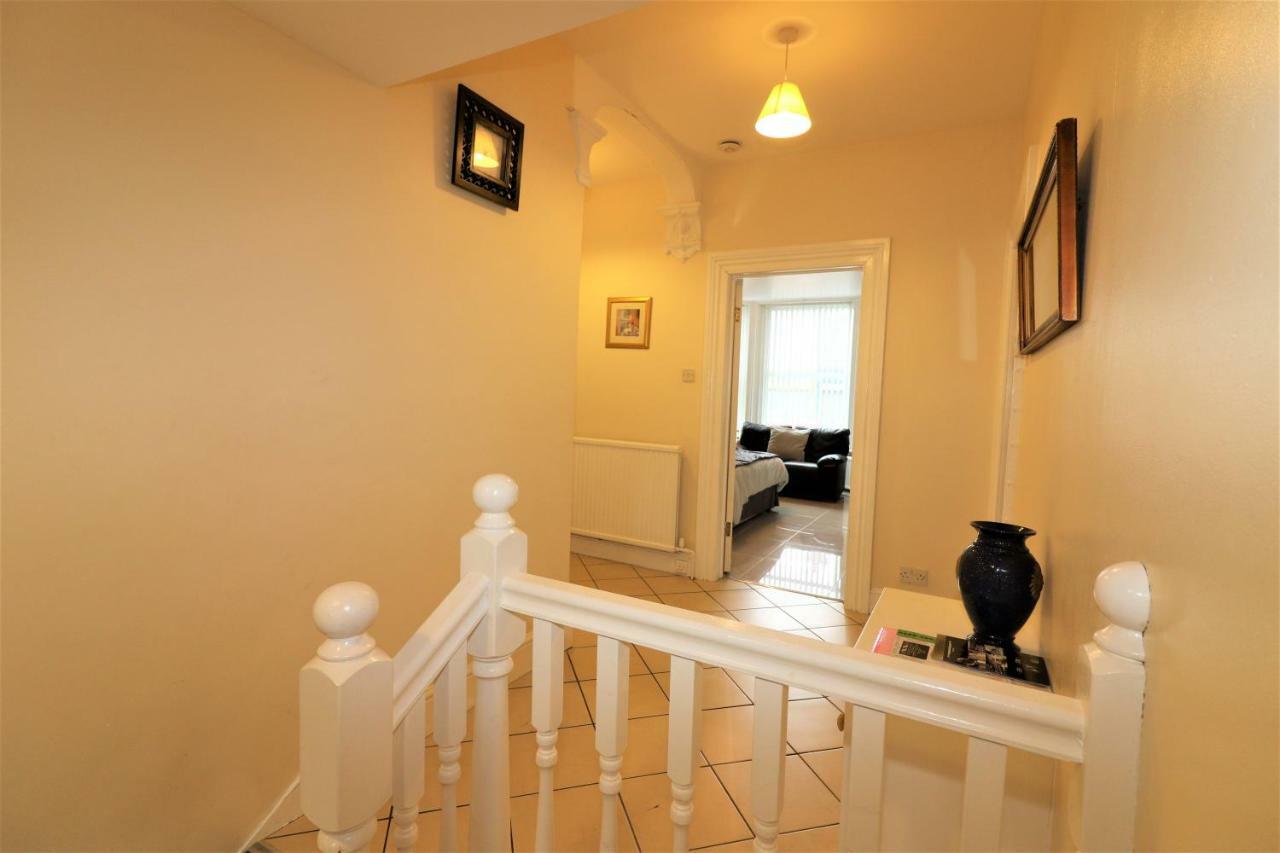 Marley Mansion Apartments - Borough Birkenhead Esterno foto